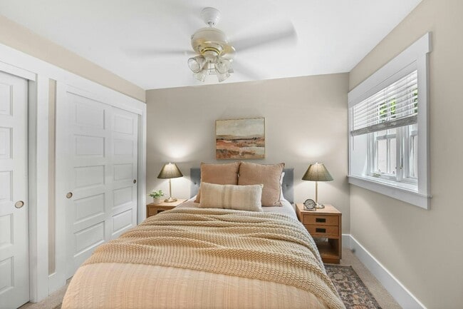 Building Photo - 449 J St