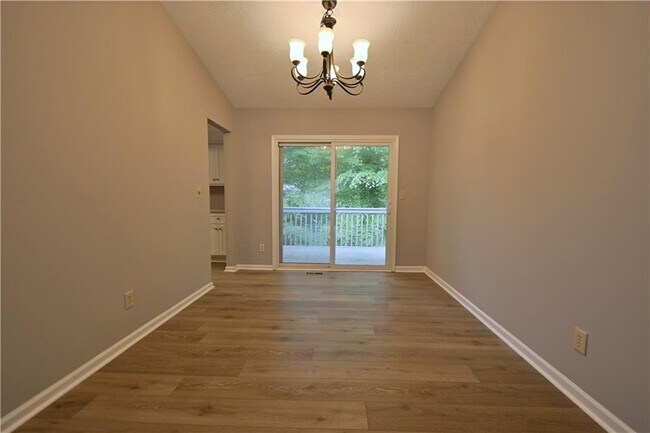 Building Photo - 4771 Ridgewood Ct NW