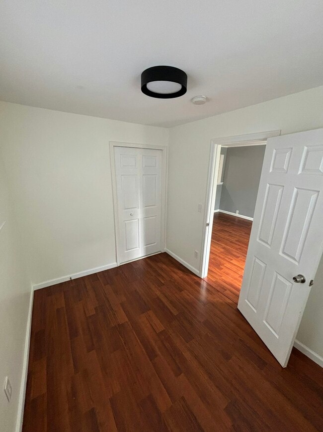 Building Photo - 23311 Lakewood St