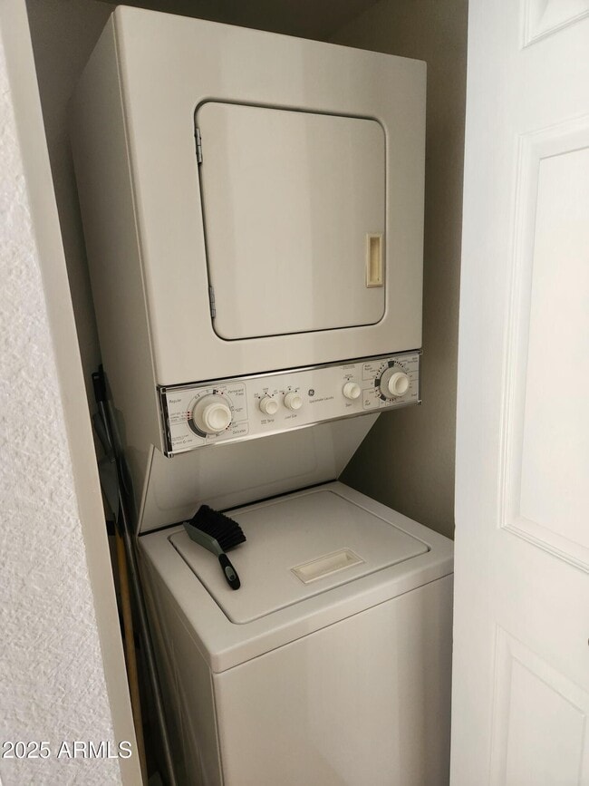 Building Photo - 5122 E Shea Blvd