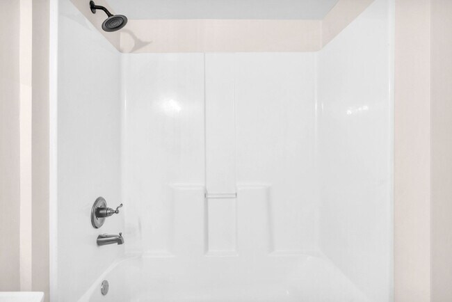 Building Photo - 1046 Tilden St NW