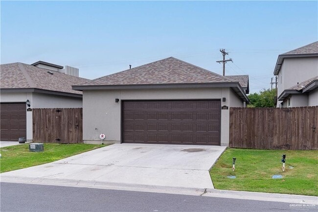 Building Photo - 25 Xavier Ave