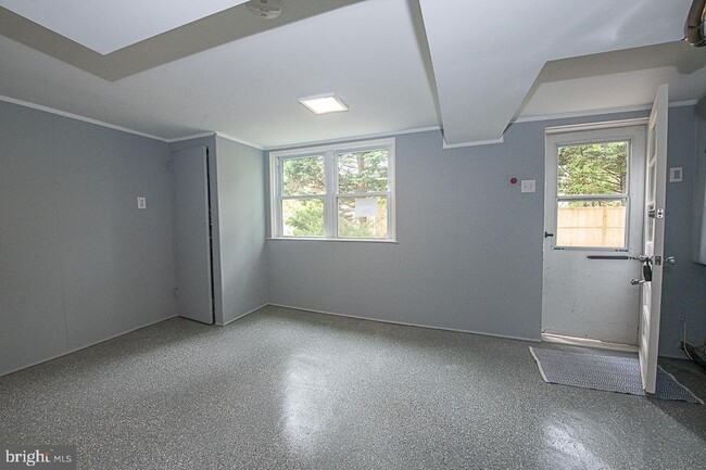 Building Photo - 117 Mary Waters Ford Rd