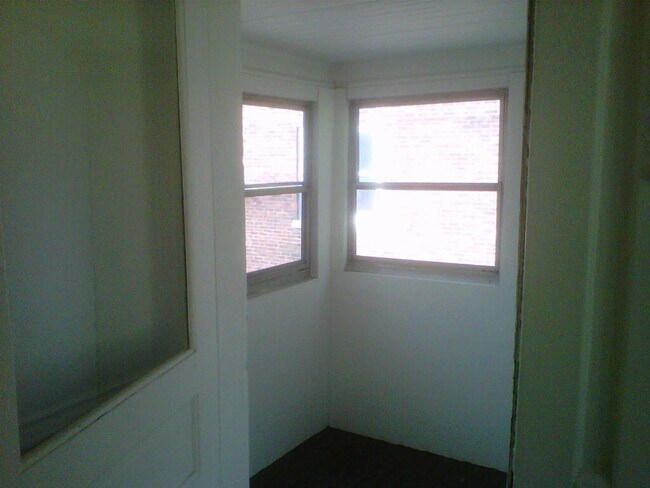 Plant/Sun Room - 2402 61st St