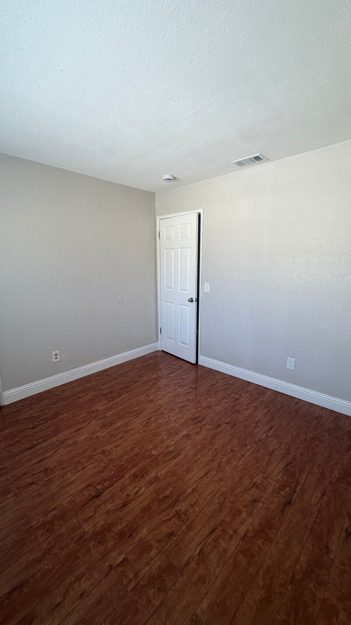 Building Photo - 6510 Manassero Way