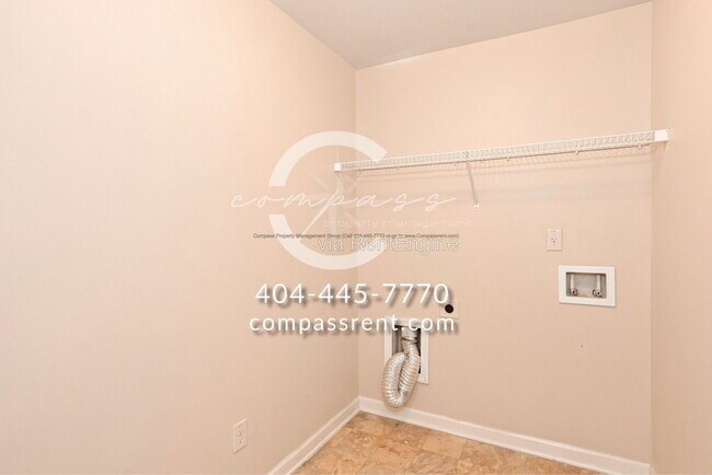 Building Photo - 362 Franklin Ln