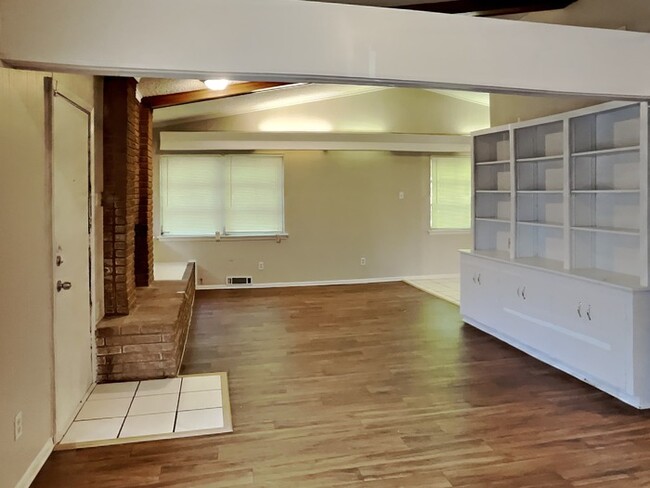 Building Photo - No Application Fees* $500 off w/move in by...