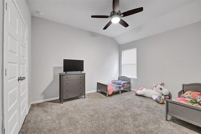 Building Photo - 5422 Still Creek Ranch Dr