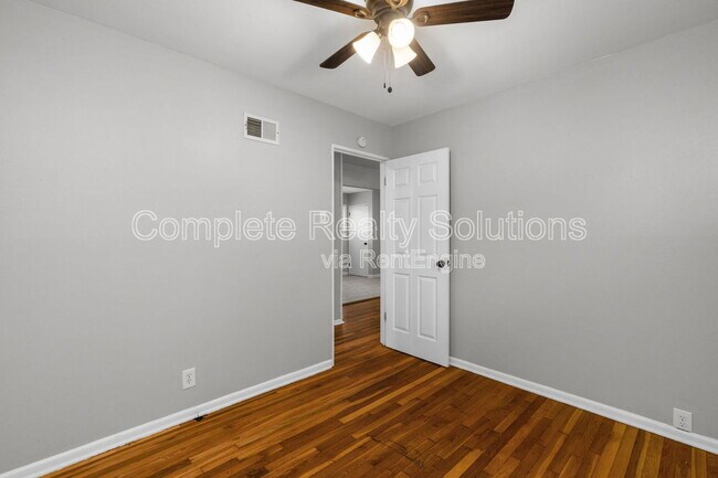 Building Photo - 3429 Ranch Ln