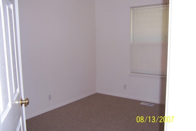 Building Photo - 5151 N Pierce Park Ln