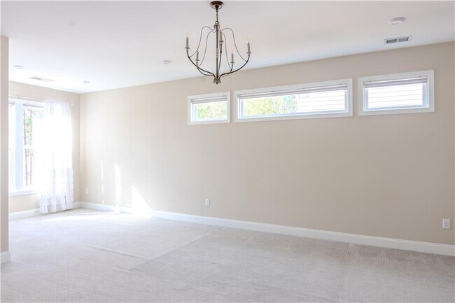 Building Photo - 8040 Scenic Ridge Wy