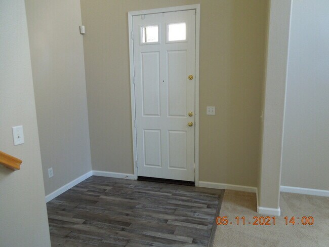 Building Photo - 33770 Willow Haven Ln