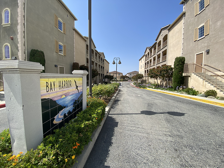 Gated main driveway - 1437 Lomita Blvd