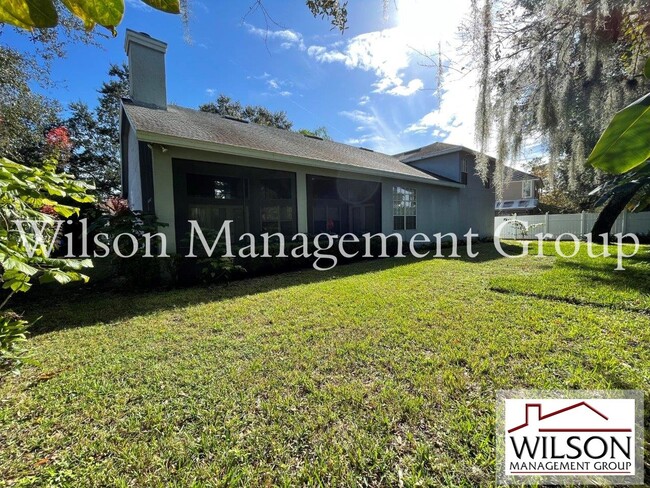 Building Photo - 5/3.5 Spacious Home In The Oxford Cove Nei...