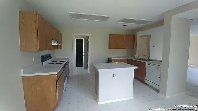 Building Photo - 6125 Ferrysage Dr