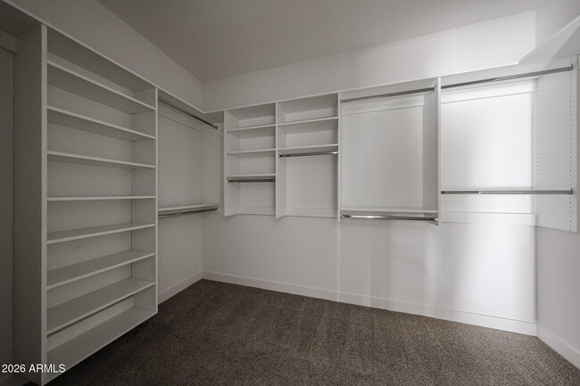 Building Photo - 2511 W Queen Creek Rd