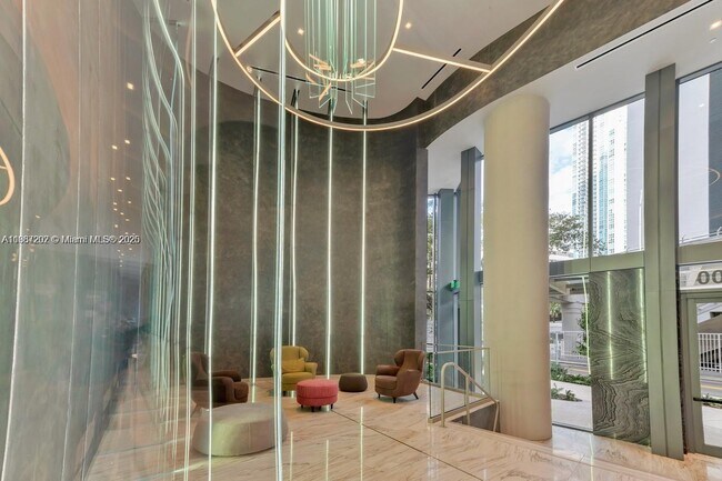Building Photo - 1000 Brickell Plaza
