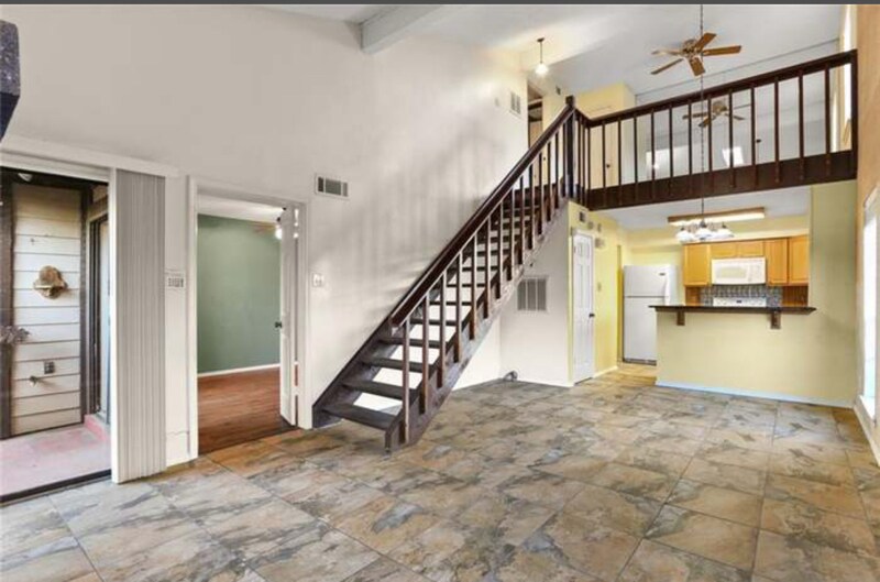 Building Photo - 2312 Ashley Dr