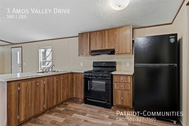 Building Photo - 3 Amos Valley Dr