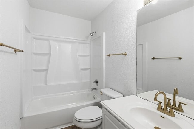 Building Photo - 11316 Cedarcliffe Dr