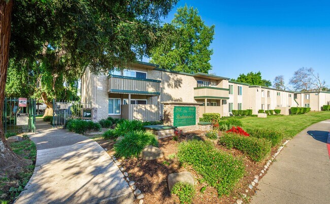 Floorplan - Redwoods at Mather Station Apartments