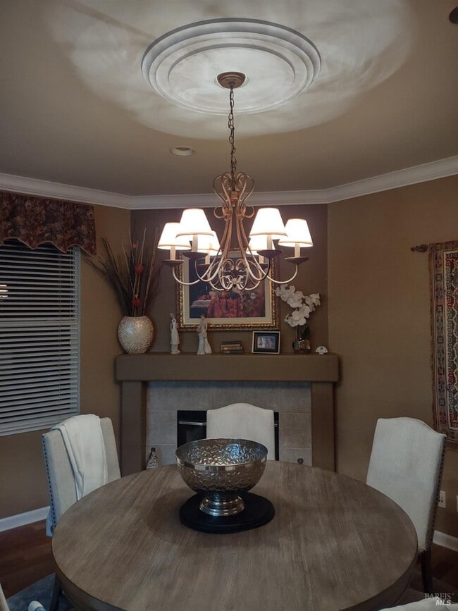 Building Photo - 1122 Mitchell Ln