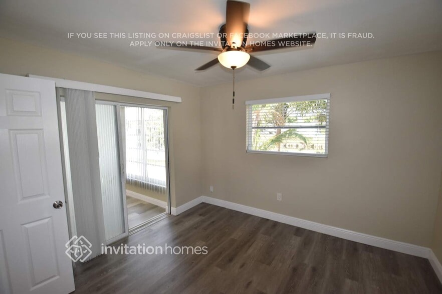 Building Photo - 2925 NW 69th Ave