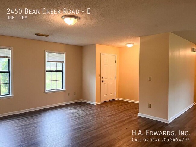 Building Photo - 2450 Bear Creek Rd E