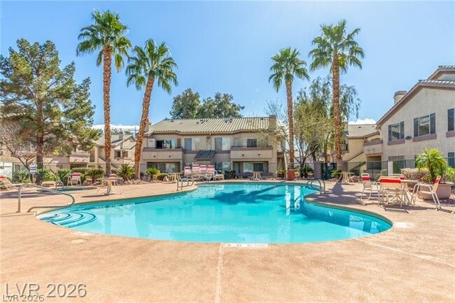 Building Photo - 5710 E Tropicana Ave