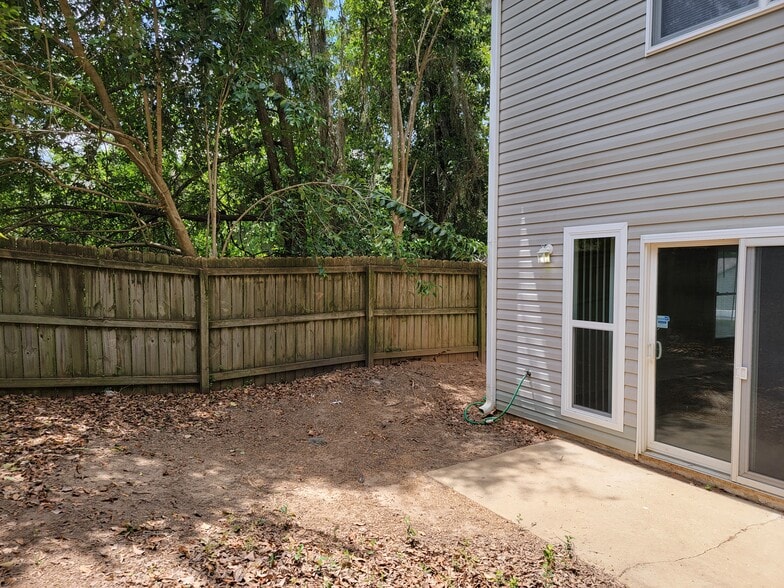 Building Photo - 2197 Delta Way