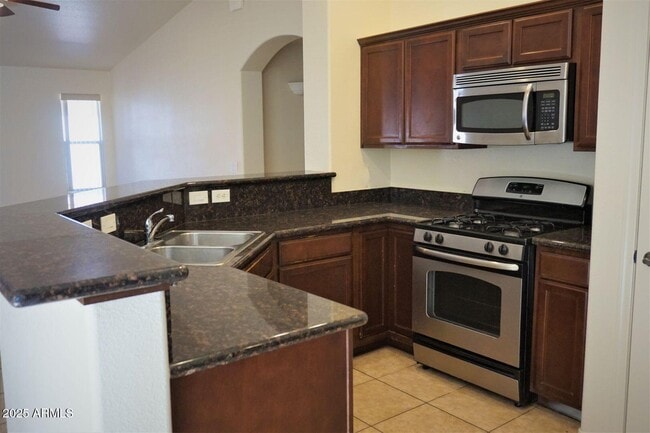 Building Photo - 3332 Yosemite Ct