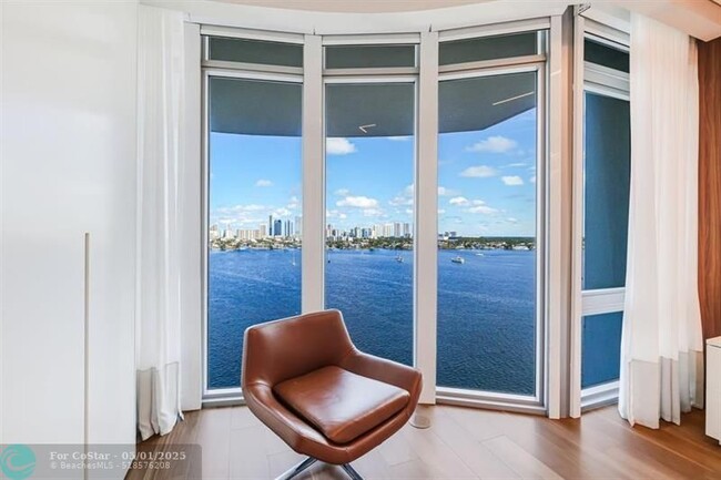 Building Photo - 17301 Biscayne Blvd