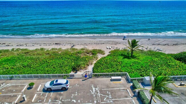Building Photo - 3212 S Ocean Blvd