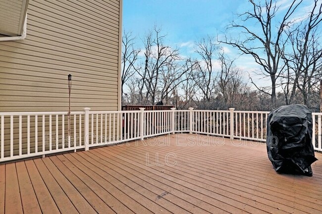 Building Photo - 779 Monet Dr