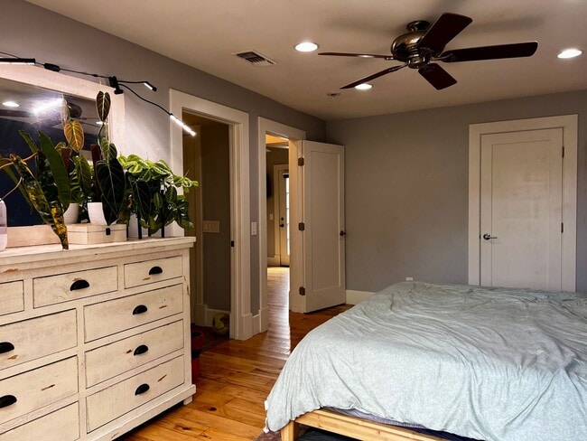 Building Photo - Charming Restored Craftsman in the Heart of North Park