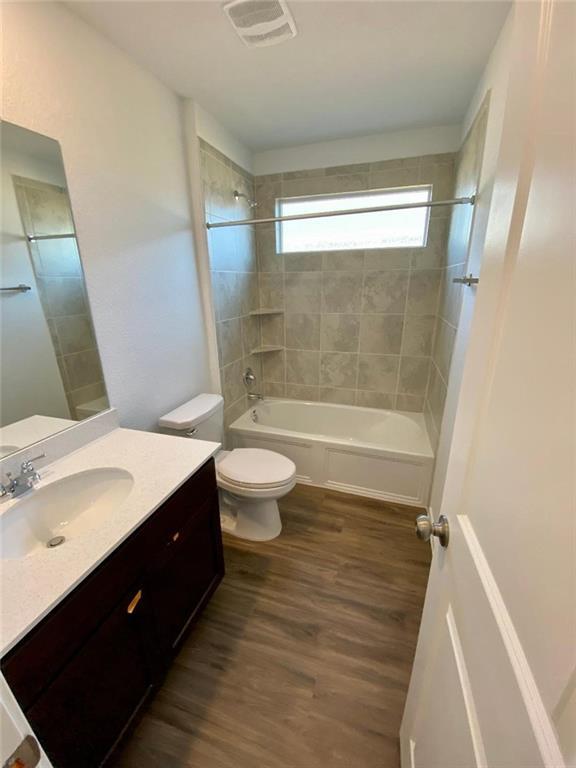 Building Photo - 215 Chickasaw Ln