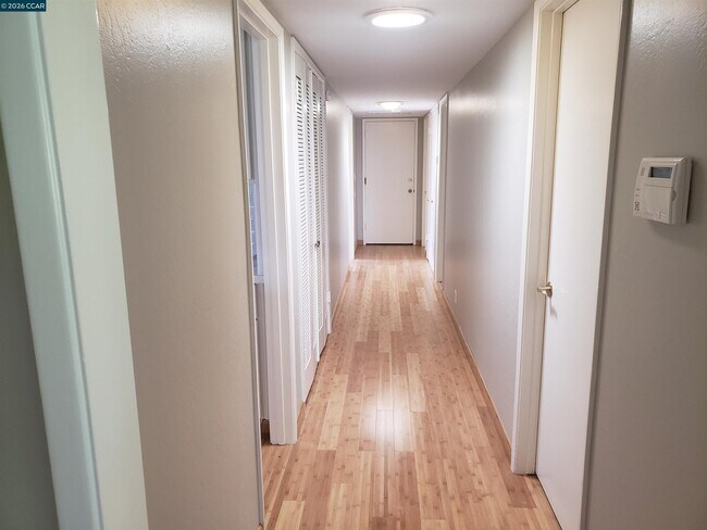 Building Photo - 29 Chapel Dr