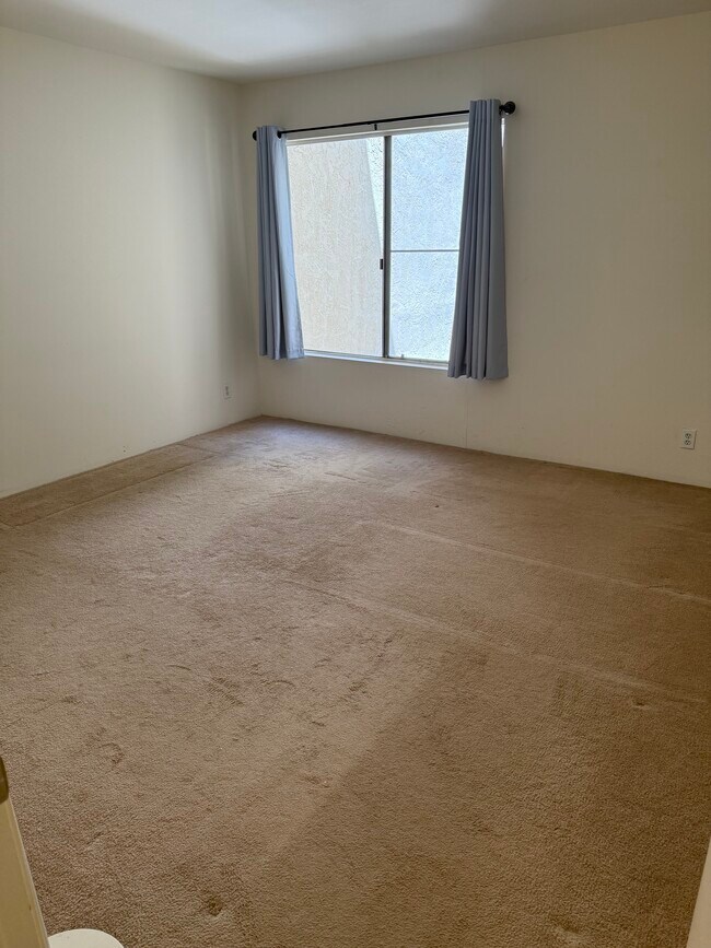 Building Photo - 13209 Summertime Ln