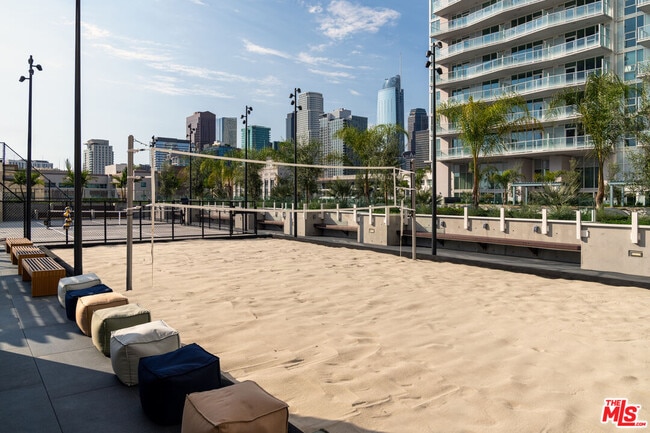 Building Photo - 230 W Olympic Blvd