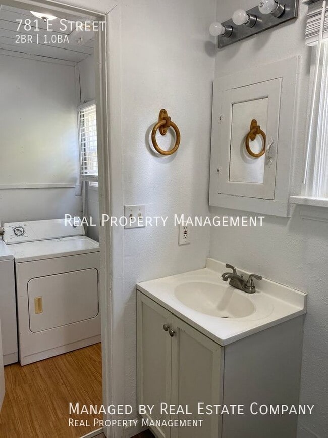 Building Photo - 781 E Street-