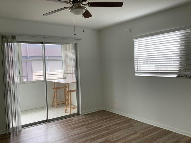 Building Photo - 794 Normandy Trail