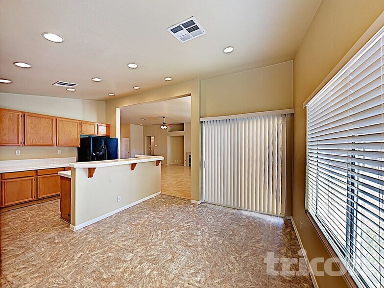 Building Photo - 1736 W Gentle Brook St