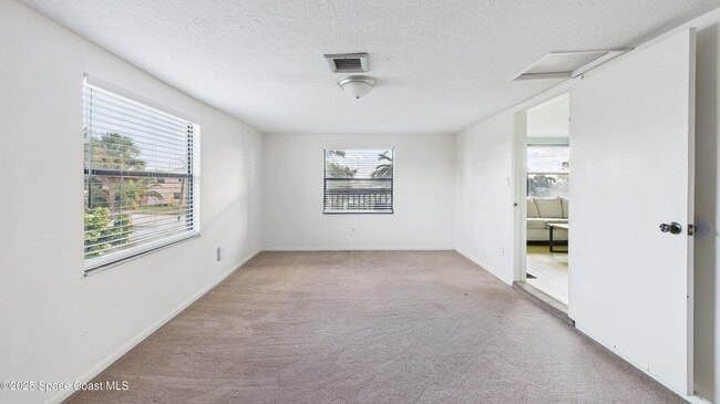 Building Photo - 106 Sunrise Ave