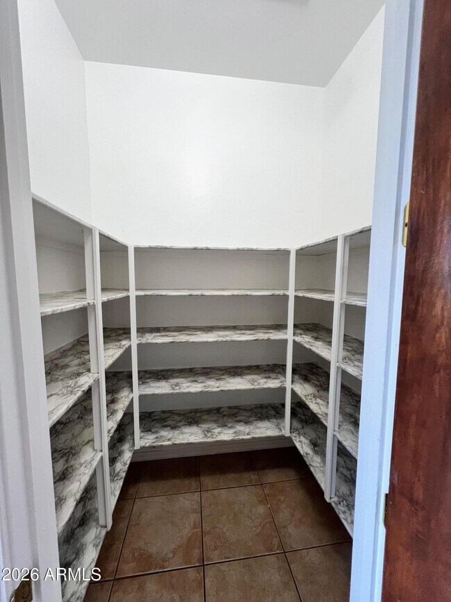 Building Photo - 3550 E June Cir