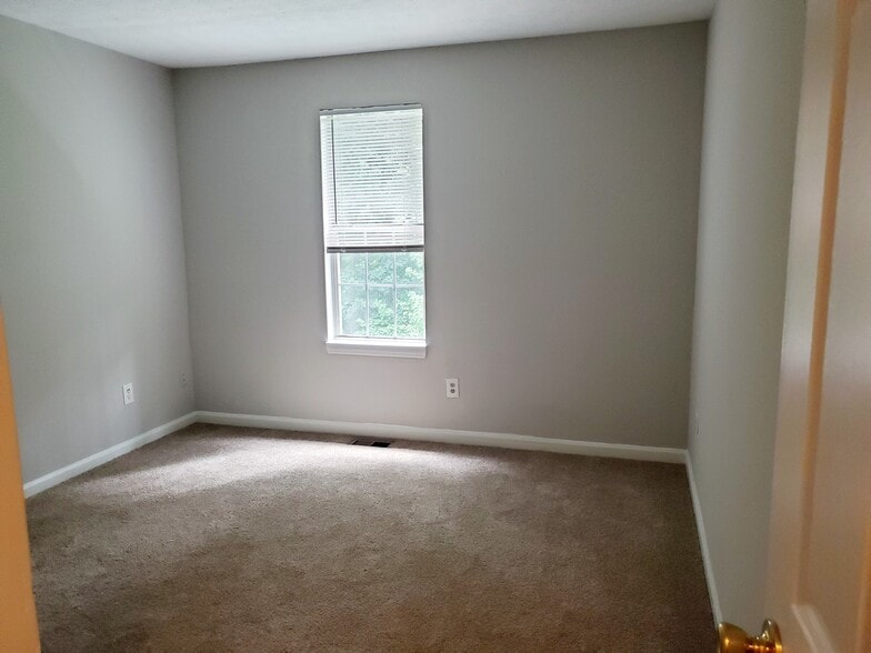 Building Photo - 3559 Ashley Station Dr SW