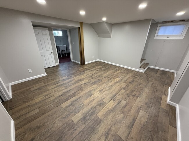 Building Photo - 3250 3rd Ave S