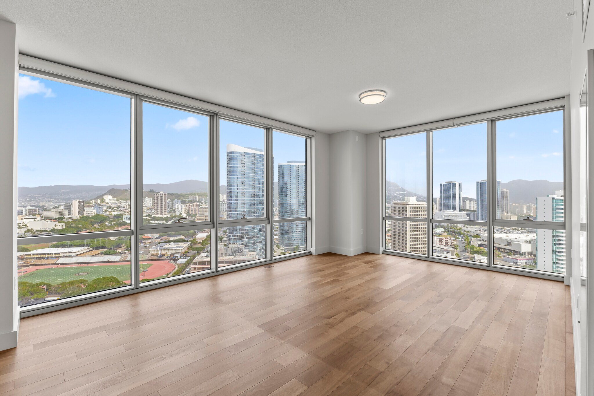 Building Photo - 1189 Waimanu St