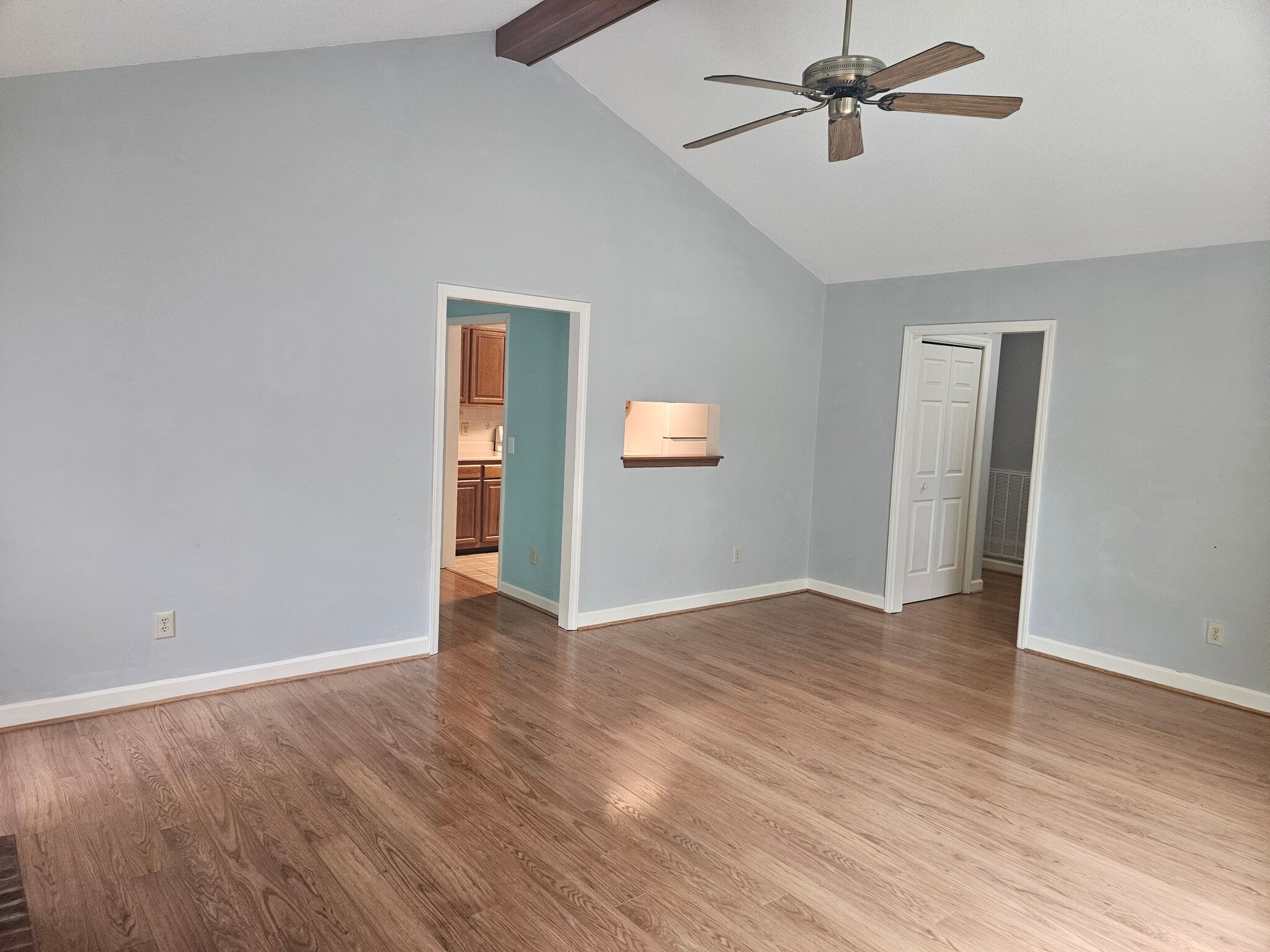 Building Photo - 6902 Persimmon Pl