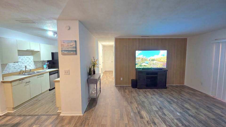 Building Photo - 101 Bent Tree Dr