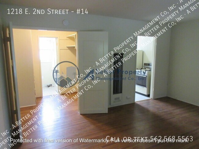 Building Photo - 1218 2nd St